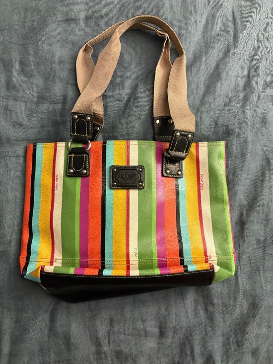 Nine West Handbags - Nine West rainbow purse vintage